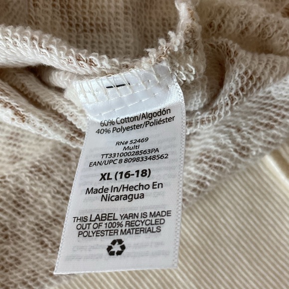 Time and Tru Cheetah print crew neck sweatshirt with ribbed trim, XL 16/18 - Picture 6 of 7